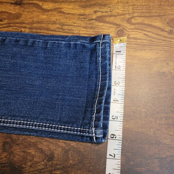 ZCO Jeans 3 Capri Low Rise Wings Embellished Low Rise Medium Wash Denim Western - Picture 9 of 10